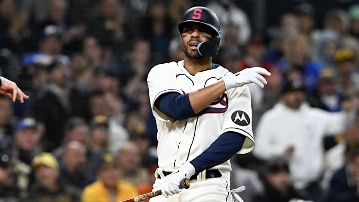A Xander Bogaerts no le ha ido bien en San Diego 