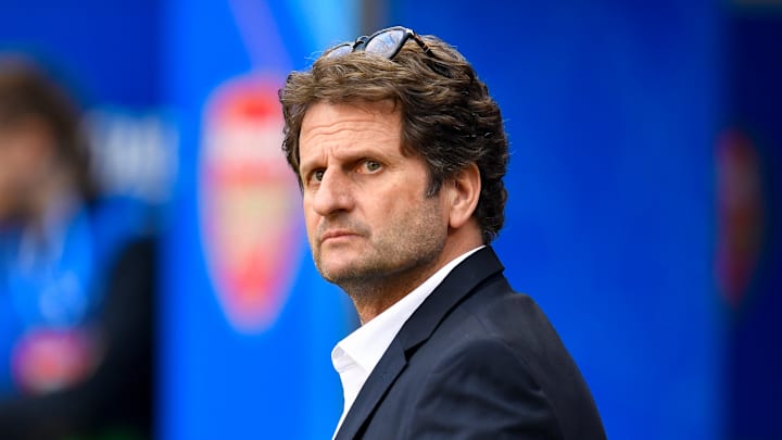 Joe Montemurro, entraîneur de l'OL féminin, s'apprête à perdre une légende du club Joe Montemurro, entraîneur de l'OL féminin, s'apprête à perdre une légende du club