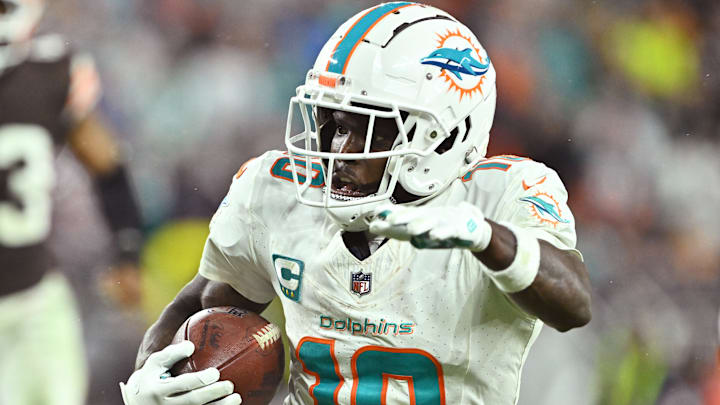 Miami Dolphins v Cleveland Browns