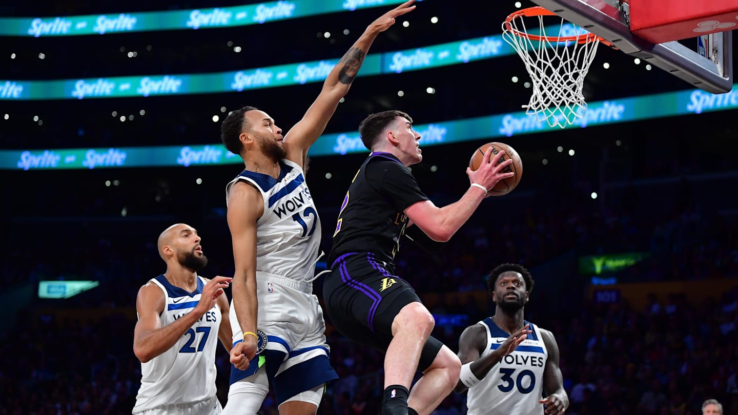 Finch, Gobert Call Out Wolves' Effort After Loss to Lakers