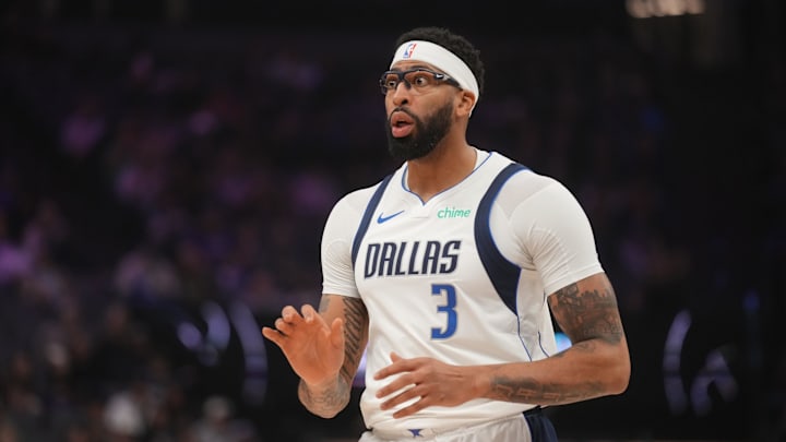 Anthony Davis is headed to Washington.