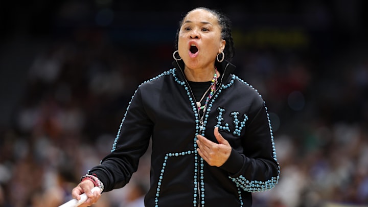 Apr 6, 2025; Tampa, FL, USA; South Carolina Gamecocks head coach Dawn Staley reacts during the first half of the national championship of the women's 2025 NCAA tournament against the Connecticut Huskies at Amalie Arena. Mandatory Credit: Nathan Ray Seebeck-Imagn Images Apr 6, 2025; Tampa, FL, USA; South Carolina Gamecocks head coach Dawn Staley reacts during the first half of the national championship of the women's 2025 NCAA tournament against the Connecticut Huskies at Amalie Arena. Mandatory Credit: Nathan Ray Seebeck-Imagn Images