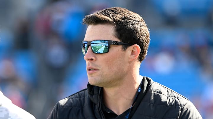 Nov 24, 2024; Charlotte, North Carolina, USA; Former Carolina Panthers linebacker Luke Kuechly on the sidelines before the game at Bank of America Stadium. Mandatory Credit: Bob Donnan-Imagn Images Nov 24, 2024; Charlotte, North Carolina, USA; Former Carolina Panthers linebacker Luke Kuechly on the sidelines before the game at Bank of America Stadium. Mandatory Credit: Bob Donnan-Imagn Images