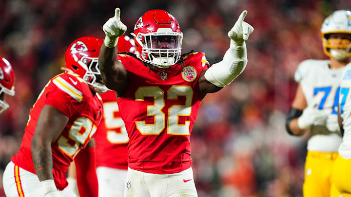 Los Angeles Chargers v Kansas City Chiefs
