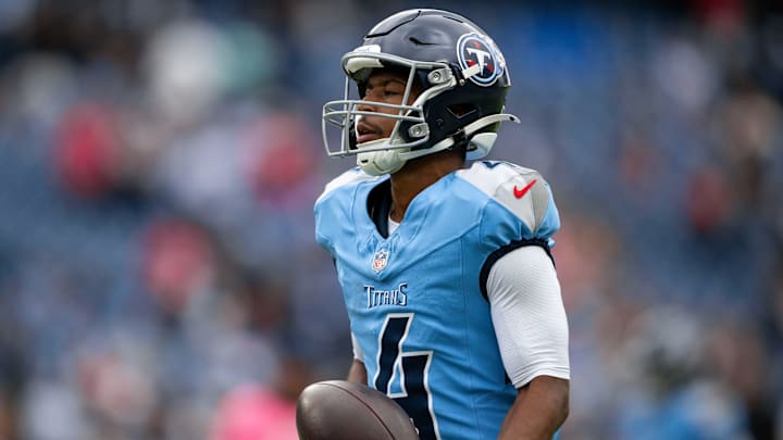 Tennessee Titans wide receiver Tyler Lockett (4)