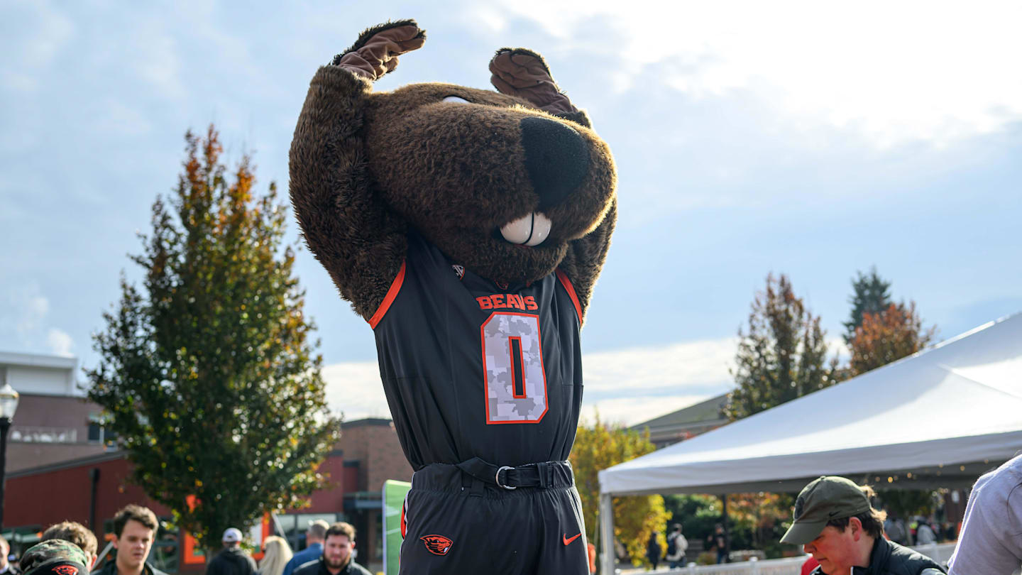 Oregon State Men's Golf Finishes Second at West Coast Conference Tournament