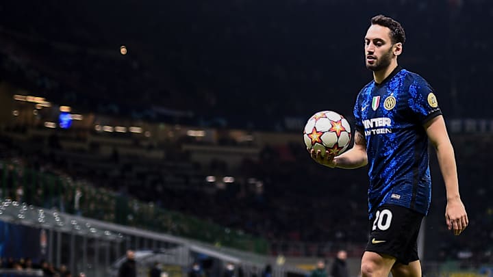 Hakan Calhanoglu Hakan Calhanoglu