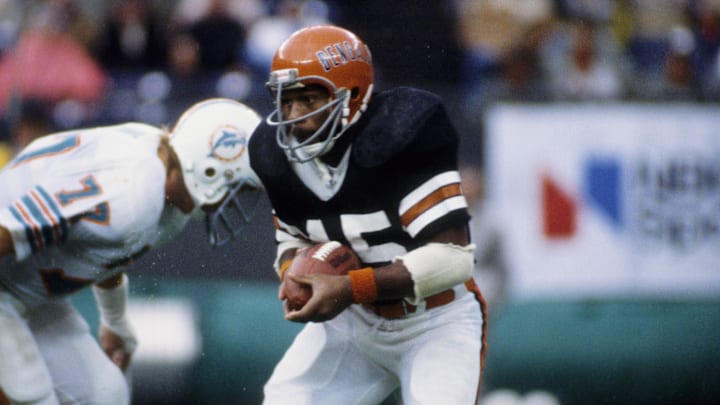 Nov 20, 1977; Cincinnati, OH, USA; FILE PHOTO; Cincinnati Bengals running back Archie Griffin (45) in action against the Miami Dolphins at Riverfront Stadium. Mandatory Credit: Malcolm Emmons-Imagn Images