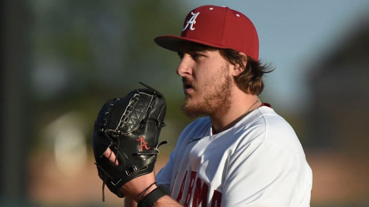 Feb 23, 2024; Tuscaloosa, Alabama, USA; Alabama starting pitcher Ben Hess prepares to make a pitch during the opening game of the weekend series with Valparaiso at Sewell-Thomas Stadium.