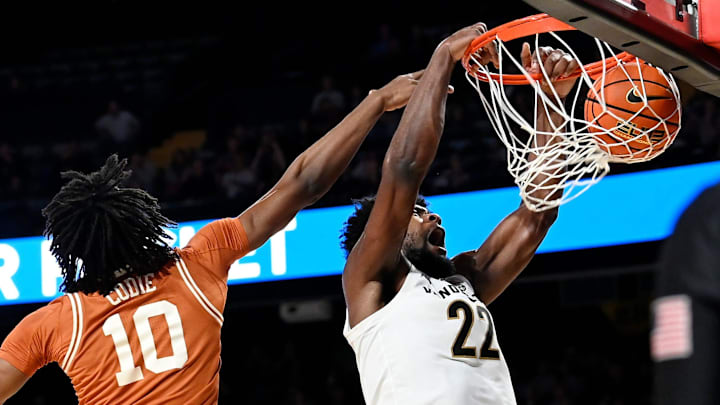 Vanderbilt is slightly favored over Texas on Wednesday.