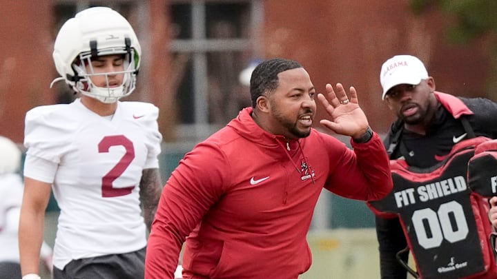 Mar 5, 2025; Tuscaloosa, AL, USA; Coach Maurice Linguist works with defensive backs during Spring Practice for the Crimson Tide.