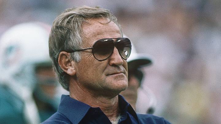 Sep 21, 1986; East Rutherford, NJ, USA; FILE PHOTO; Miami Dolphins head coach Don Shula on the sidelines against the New York Jets at Giants Stadium. Mandatory Credit: Malcolm Emmons-USA TODAY NETWORK Sep 21, 1986; East Rutherford, NJ, USA; FILE PHOTO; Miami Dolphins head coach Don Shula on the sidelines against the New York Jets at Giants Stadium. Mandatory Credit: Malcolm Emmons-USA TODAY NETWORK