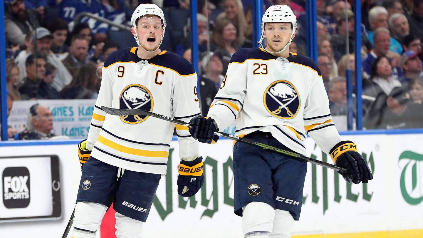 Reinhart Shines as Sabres Face 14-Year Playoff Drought
