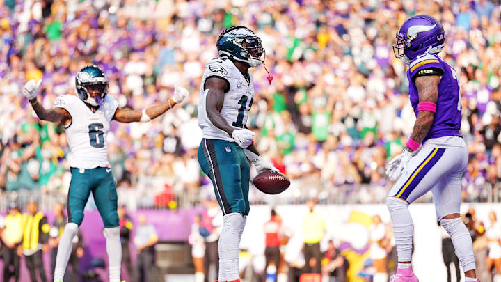 Oct 19, 2025; Minneapolis, Minnesota, USA; Philadelphia Eagles wide receiver A.J. Brown (11) scores a touchdown during the second half against the Minnesota Vikings at U.S. Bank Stadium. Oct 19, 2025; Minneapolis, Minnesota, USA; Philadelphia Eagles wide receiver A.J. Brown (11) scores a touchdown during the second half against the Minnesota Vikings at U.S. Bank Stadium.
