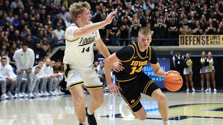 Iowa v Purdue