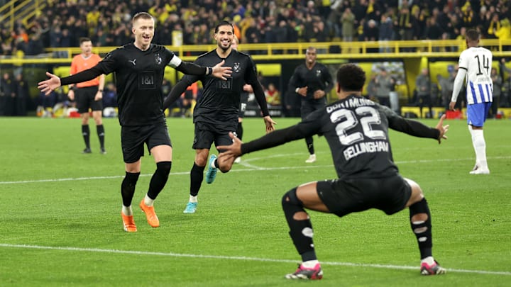 Marco Reus (l.) bejubelt seinen Treffer zum 3:1 Marco Reus (l.) bejubelt seinen Treffer zum 3:1