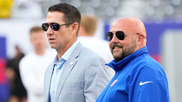Aug 26, 2023; East Rutherford, New Jersey, USA; New York Giants head coach Brian Daboll (right) and