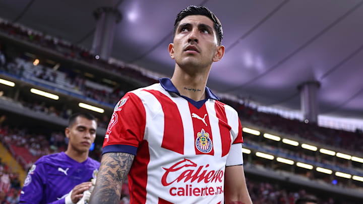 Víctor 'Pocho' Guzmán vio la tarjeta amarilla contra León y acumuló su quinta para ser suspendido.