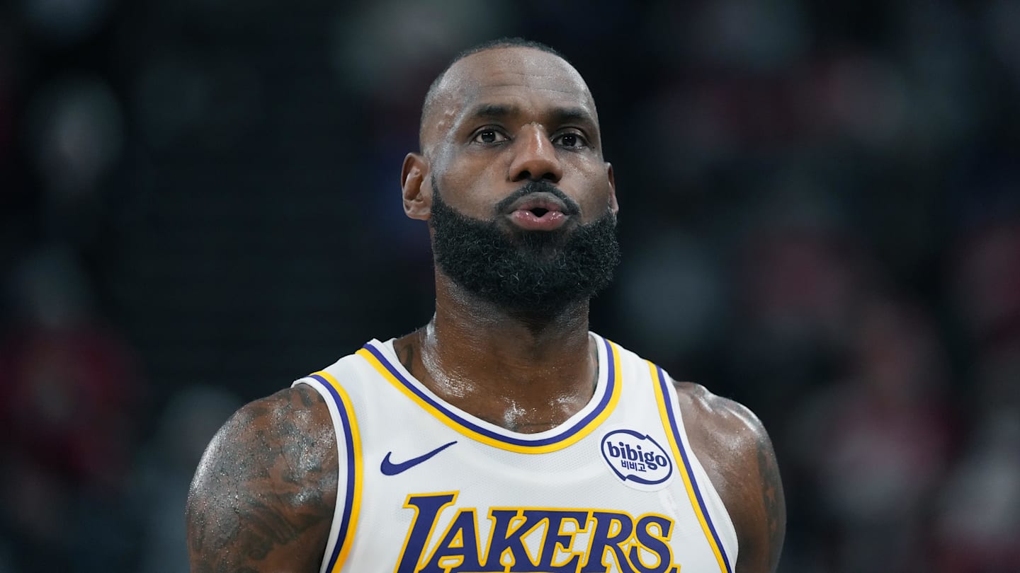 LeBron James Makes Bold Lakers Statement After Scathing Jeanie Buss 'Ego' Take Down