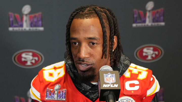 One of the top cornerbacks is off the free agent market as Jaylon Johnson agreed to a long-term extension with the Bears