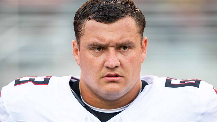 Atlanta Falcons veteran guard Chris Lindstrom got an early payout of his 2026 salary to open up salary cap space. Atlanta Falcons veteran guard Chris Lindstrom got an early payout of his 2026 salary to open up salary cap space.