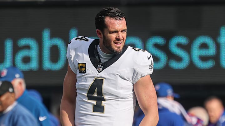 Dec 8, 2024; East Rutherford, New Jersey, USA; New Orleans Saints quarterback Derek Carr (4) warms up before the game against the New York Giants at MetLife Stadium. Mandatory Credit: Vincent Carchietta-Imagn Images Dec 8, 2024; East Rutherford, New Jersey, USA; New Orleans Saints quarterback Derek Carr (4) warms up before the game against the New York Giants at MetLife Stadium. Mandatory Credit: Vincent Carchietta-Imagn Images