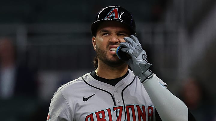 Nick Krall may have just crushed Reds fans' Eugenio Suárez trade hopes