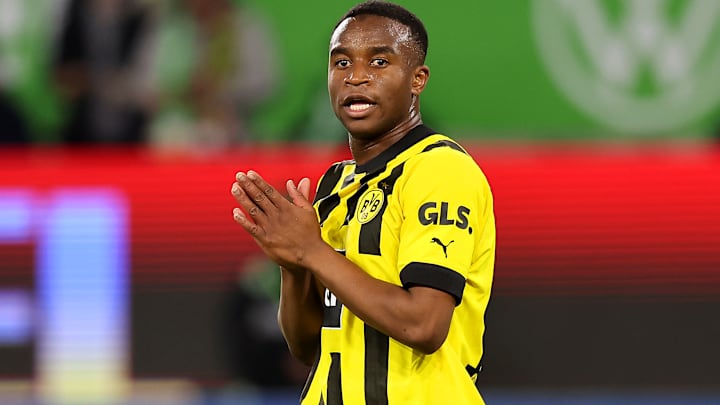 Youssoufa Moukoko est encore critiqué.