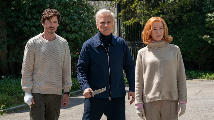 ONLY MURDERS IN THE BUILDING season 5 - LOGAN LERMAN, CHRISTOPH WALTZ, RENÉE ZELLWEGER