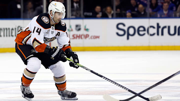 Anaheim Ducks v New York Rangers