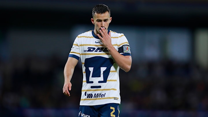 El lateral derecho Pablo Bennevendo, de Pumas, sería el elegido por Chivas para reemplazar a Alan Mozo, según Fútbol Total y Juanfutbol.