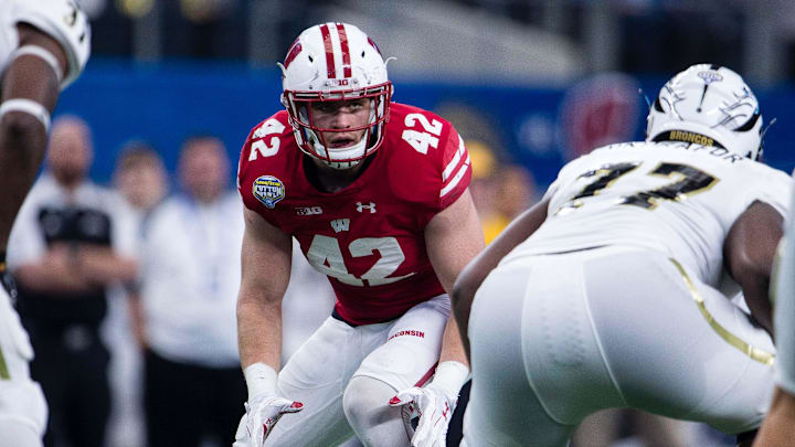 Jan 2, 2017; Arlington, TX, USA; Wisconsin Badgers linebacker T.J. Watt (42) in the 2017 Cotton Bowl game at AT&T Stadium. The Badgers defeat the Broncos 24-16. Jan 2, 2017; Arlington, TX, USA; Wisconsin Badgers linebacker T.J. Watt (42) in the 2017 Cotton Bowl game at AT&T Stadium. The Badgers defeat the Broncos 24-16.