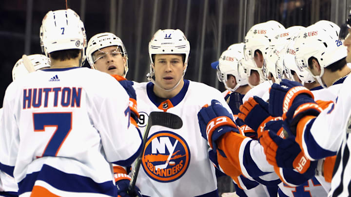 New York Islanders v New York Rangers