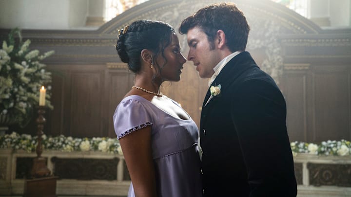 Bridgerton. (L to R) Simone Ashley as Kate Sharma, Jonathan Bailey as Anthony Bridgerton in episode 206 of Bridgerton. Cr. Liam Daniel/Netflix © 2022