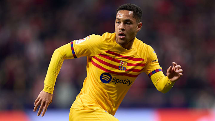 Vitor Roque pourrait partir en prêt dans le but d'engranger de l'expérience en Europe