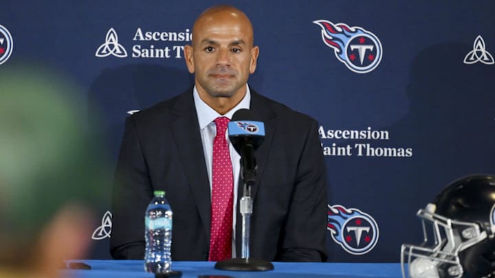 Tennessee Titans head coach Robert Saleh Tennessee Titans head coach Robert Saleh
