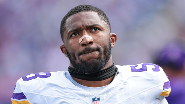Outside linebacker Jonathan Greenard