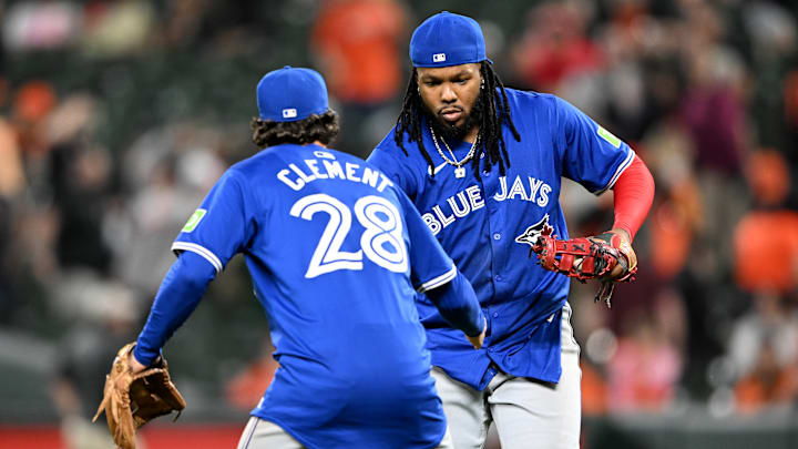 Toronto hará algunos cambios antes de la fecha límite