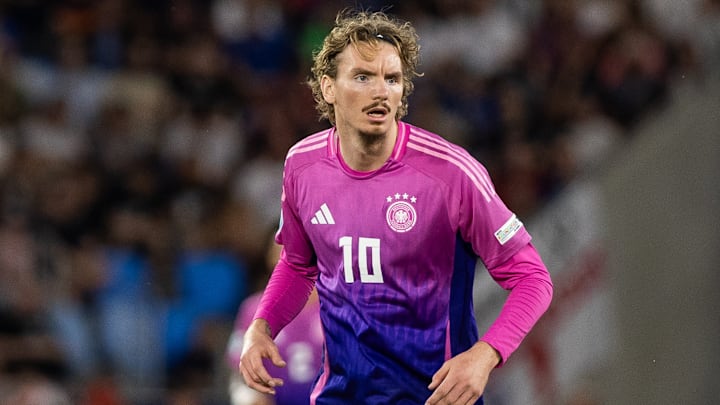 Nick Woltemade im DFB-Trikot. In der kommenden Saison könnte er für den FC Bayern auflaufen