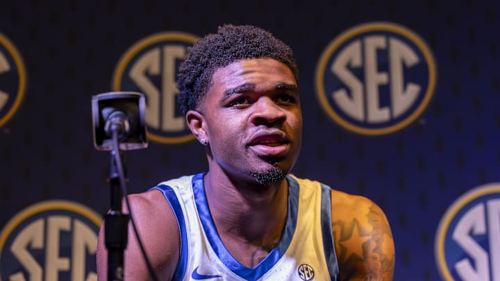 Oct 14, 2025; Birmingham, AL, USA; Kentucky Wildcats guard Otega Oweh talks with the media during SEC Media Days at Grand Bohemian Hotel. Mandatory Credit: Vasha Hunt-Imagn Images Oct 14, 2025; Birmingham, AL, USA; Kentucky Wildcats guard Otega Oweh talks with the media during SEC Media Days at Grand Bohemian Hotel. Mandatory Credit: Vasha Hunt-Imagn Images
