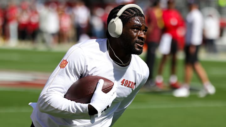 Sep 29, 2024; Santa Clara, California, USA; San Francisco 49ers wide receiver Brandon Aiyuk (11) warms up before the game against the New England Patriots at Levi's Stadium. Mandatory Credit: Sergio Estrada-Imagn Images