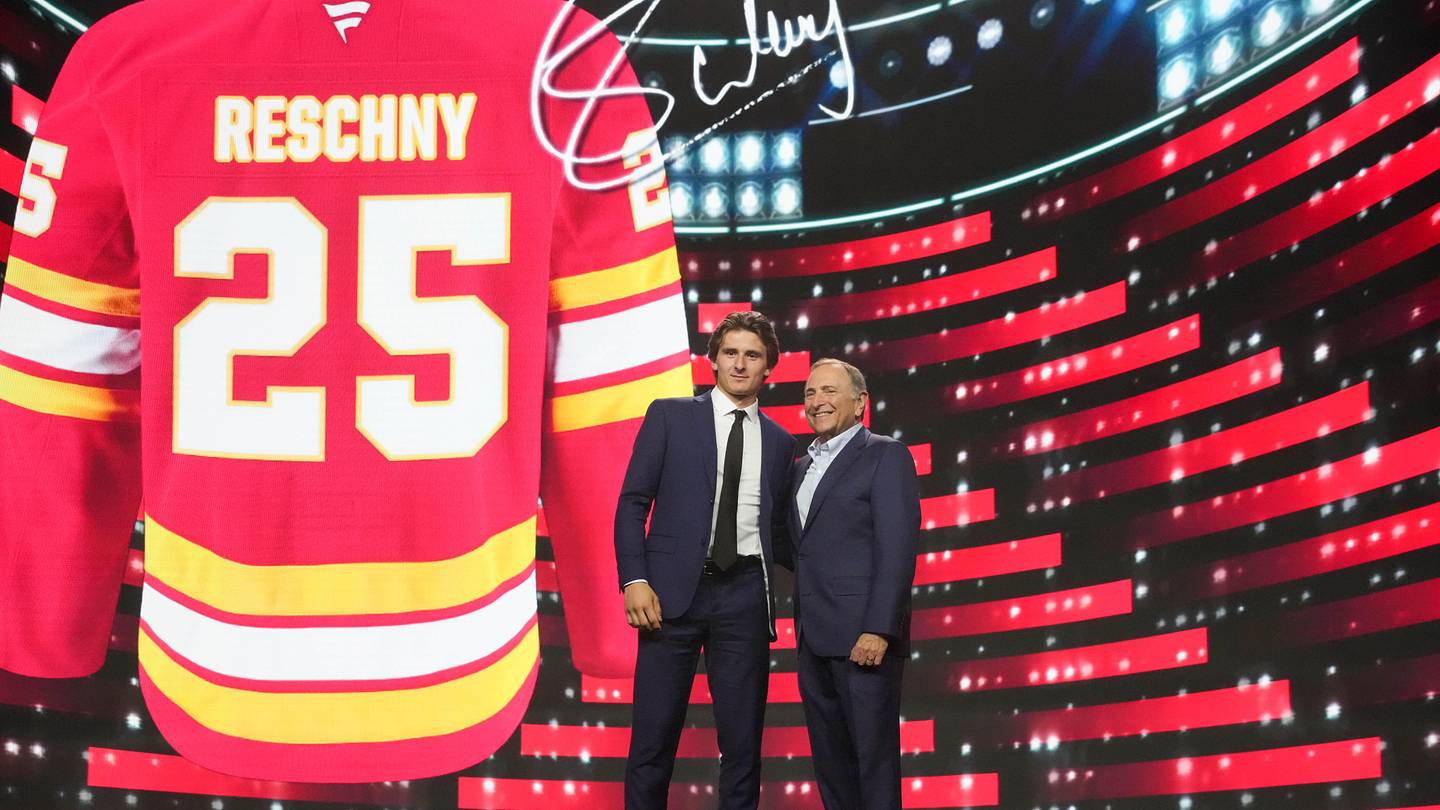 NHL Insider Reveals the Calgary Flames Plans For the 2026 NHL Draft