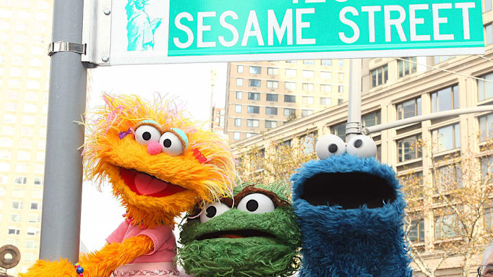 There are hard-working puppeteers just out of frame.