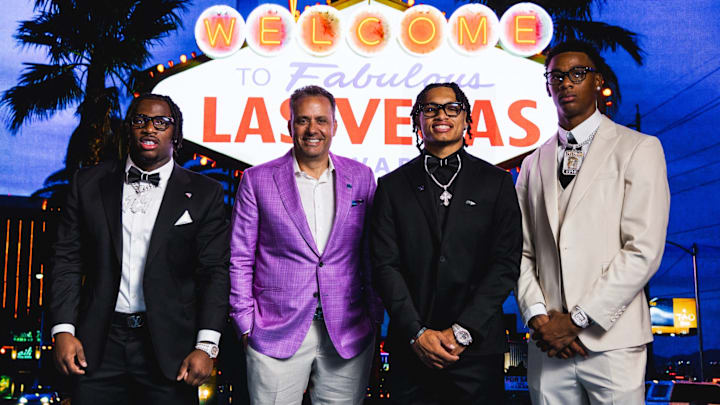 Jonah Coleman, Jedd Fisch, Demond Williams Jr. and Ephesians Prysock attended Big Ten Media Day. Jonah Coleman, Jedd Fisch, Demond Williams Jr. and Ephesians Prysock attended Big Ten Media Day.