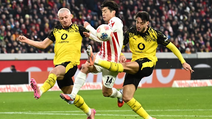 FBL-GER-BUNDESLIGA-FREIBURG-DORTMUND