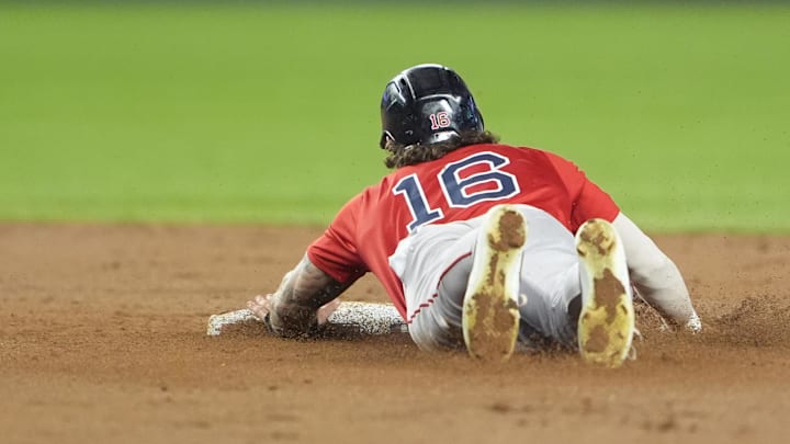 Aug 22, 2025; Bronx, New York, USA; Boston Red Sox left fielder Jarren Duran (16) steals second base against the New York Yankees during the ninth inning at Yankee Stadium. Mandatory Credit: Gregory Fisher-Imagn Images