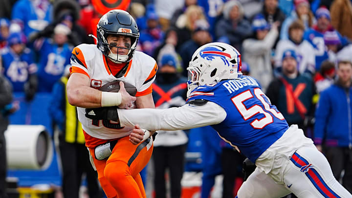 Buffalo Bills defensive end Greg Rousseau (50).