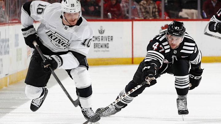 La kings vs new jersey devils sales