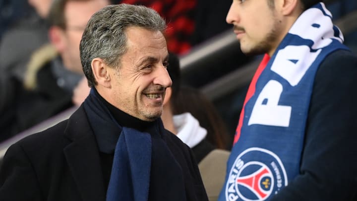 Nicolas Sarkozy au Parc des Princes lors d'un match du PSG. 