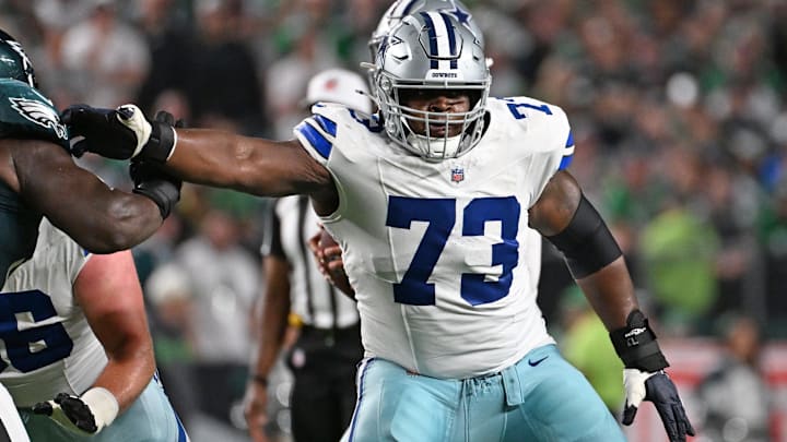 Dallas Cowboys guard Tyler Smith blocks against the Philadelphia Eagles at Lincoln Financial Field.